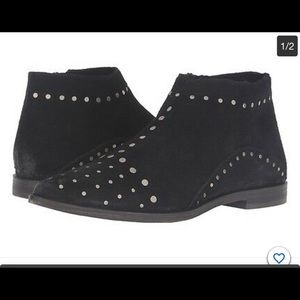 🎊🎊Free People studded booties